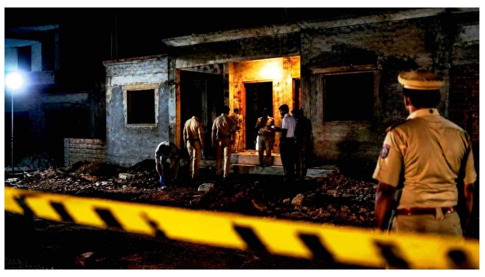 Kanakagiri crime scene investigation police checking house